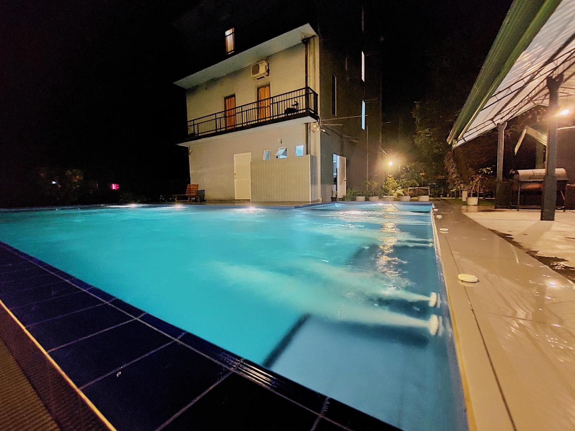 Catch Up Dambulla Hotel Exterior photo
